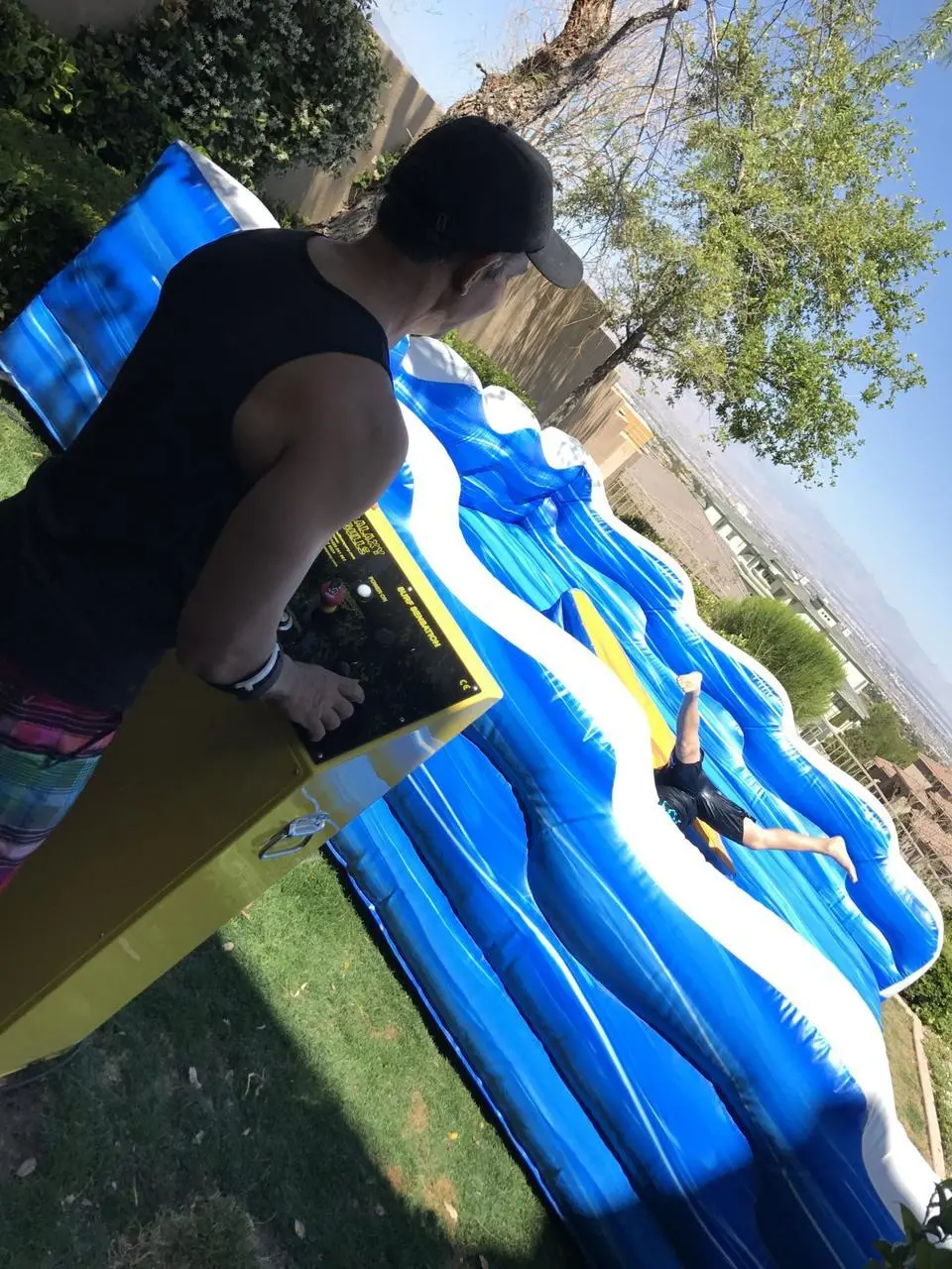 Mechanical Robo Surfer